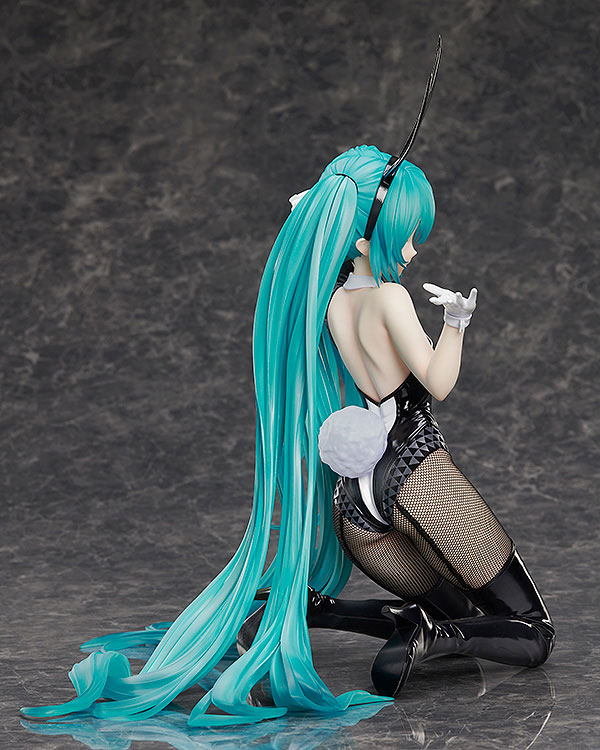 B-style Character Vocal Series 01 Hatsune Miku: Bunny Ver. / Art by SanMuYYBB 1/4