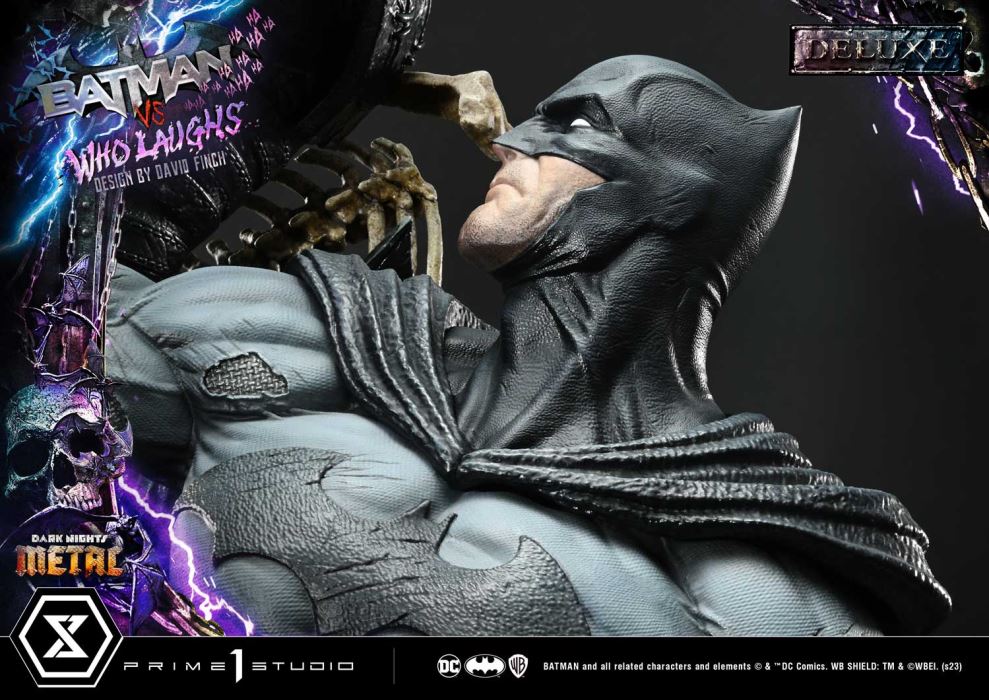 Dark Nights: Metal (Comics)  Batman versus Batman Who Laughs (Design by David Finch) DX Version