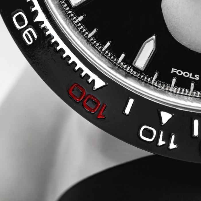 HONMONO TAIKETSU // PANDA 100-