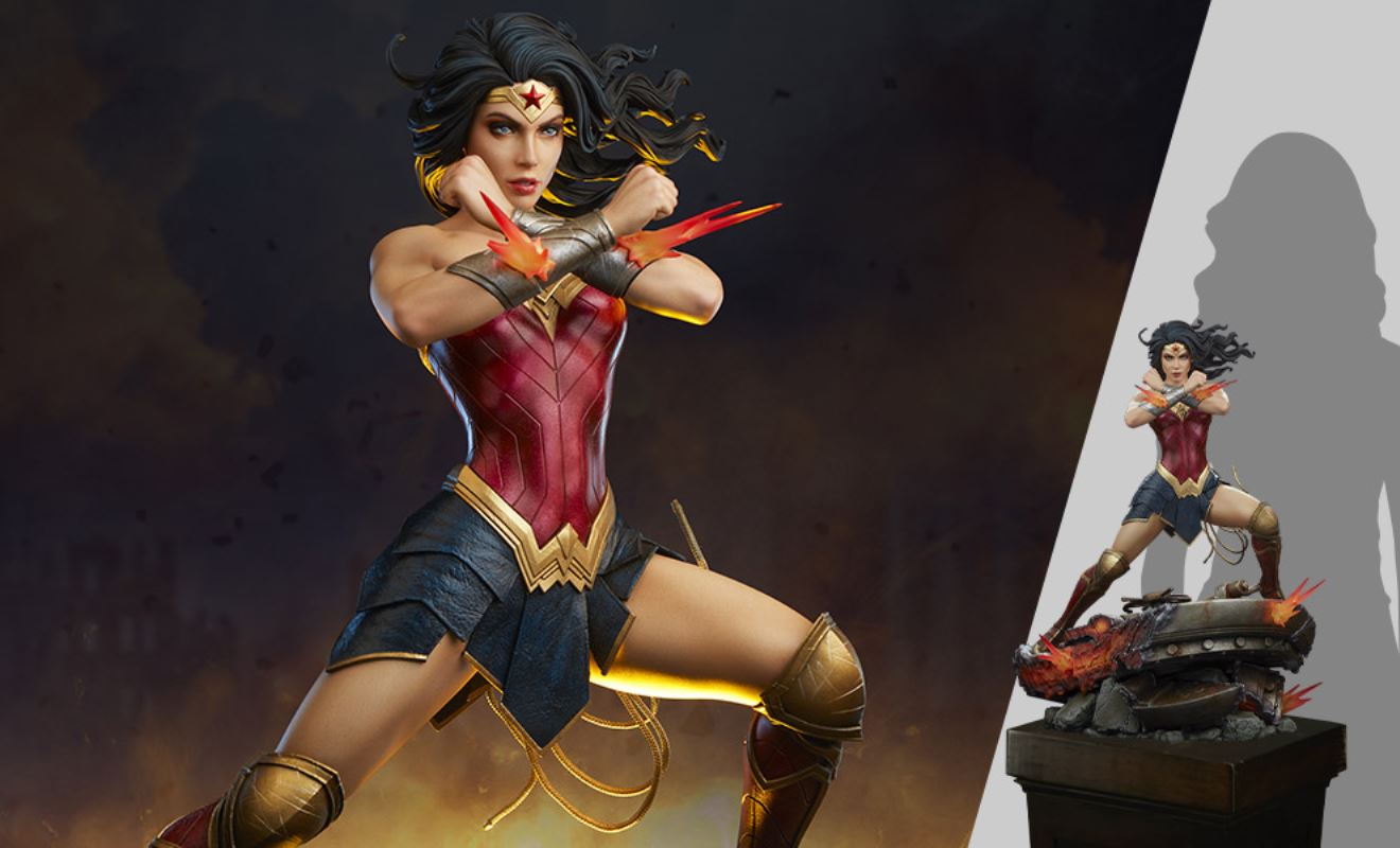 WONDER WOMAN: SAVING THE DAY