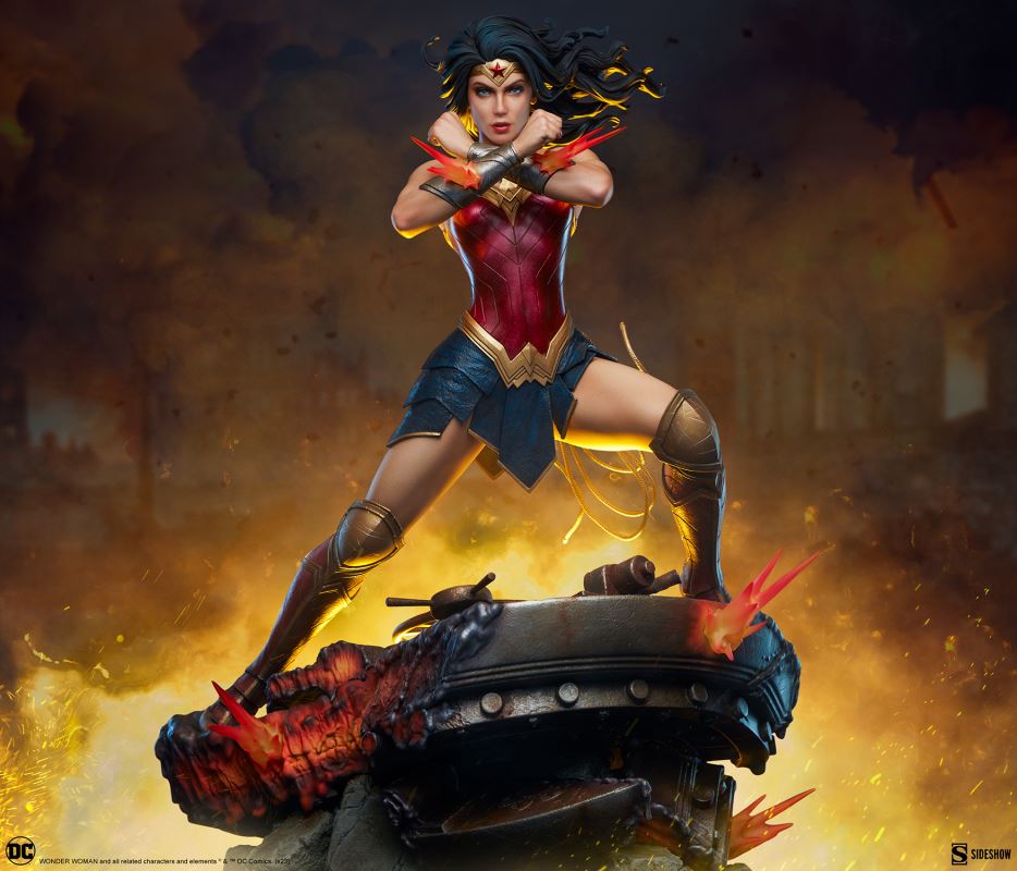 WONDER WOMAN: SAVING THE DAY