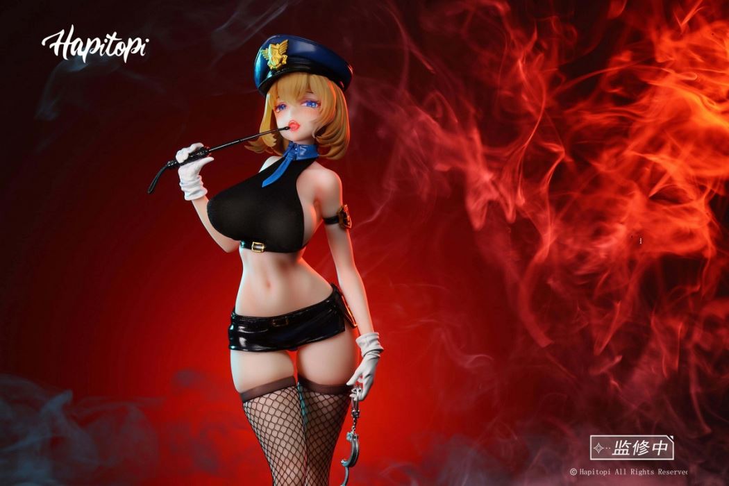Real Clothes Vice City Female Police Officer Chasing Eye 1/6