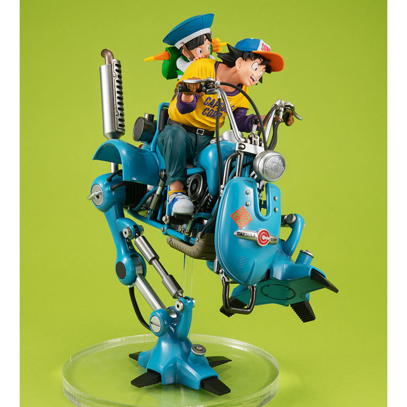 Desktop Real McCoy EX Dragon Ball Z Son Goku & Gohan & Bipedal Walking Robot