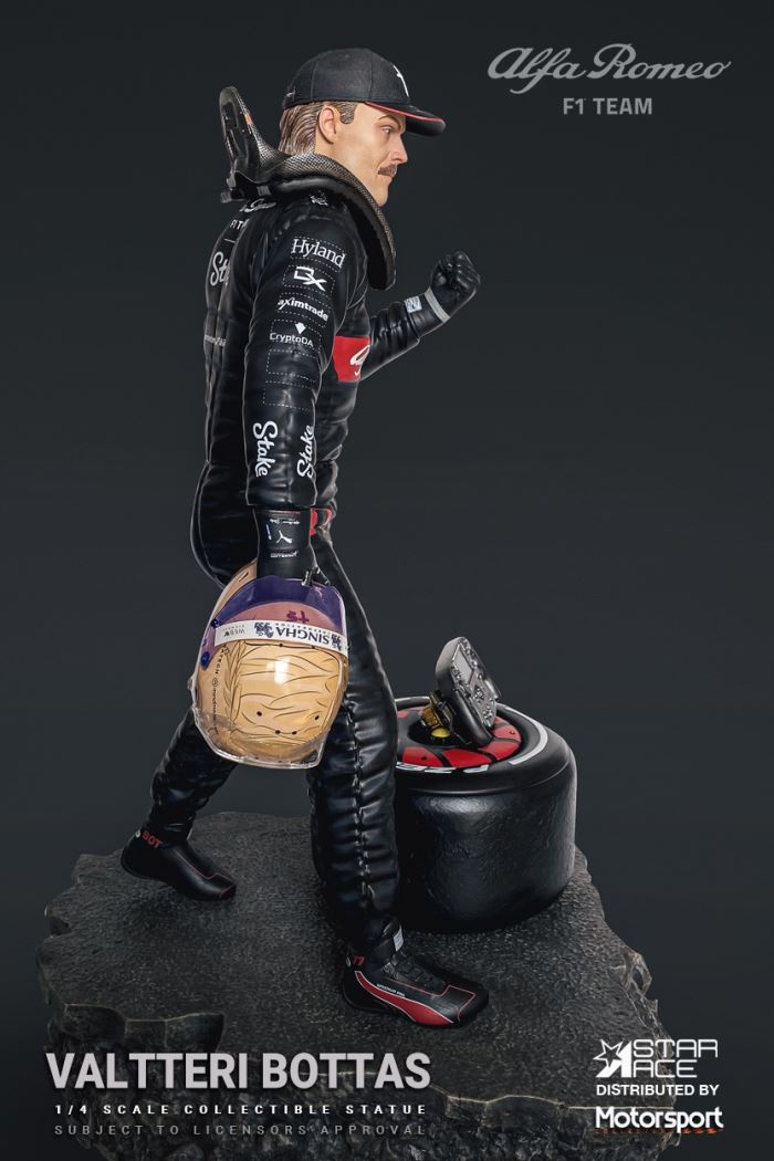 F1 racing driver Zhou Guanyu / Valtteri / Bottas