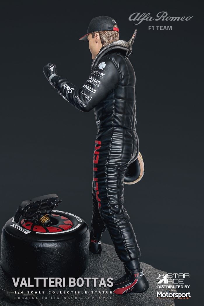 F1 racing driver Zhou Guanyu / Valtteri / Bottas