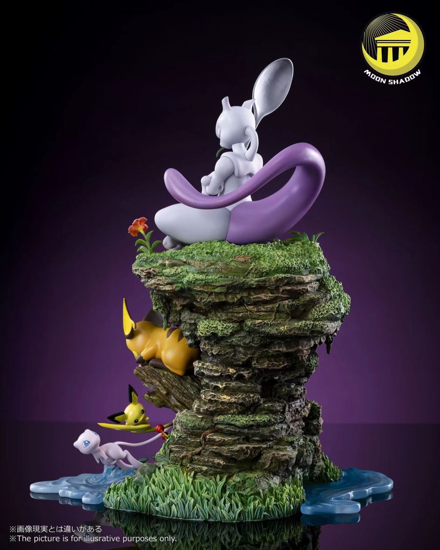 Mewtwo & Pikachu - Pokemon
