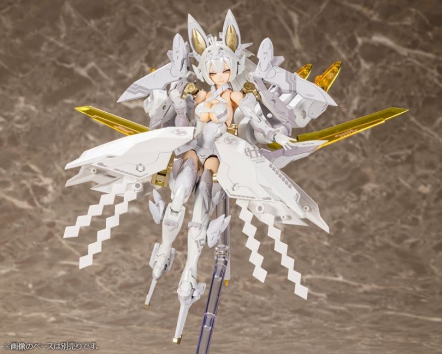 Asura Tamamo no Mae White-faced gold hair (Hakumenkonmo)