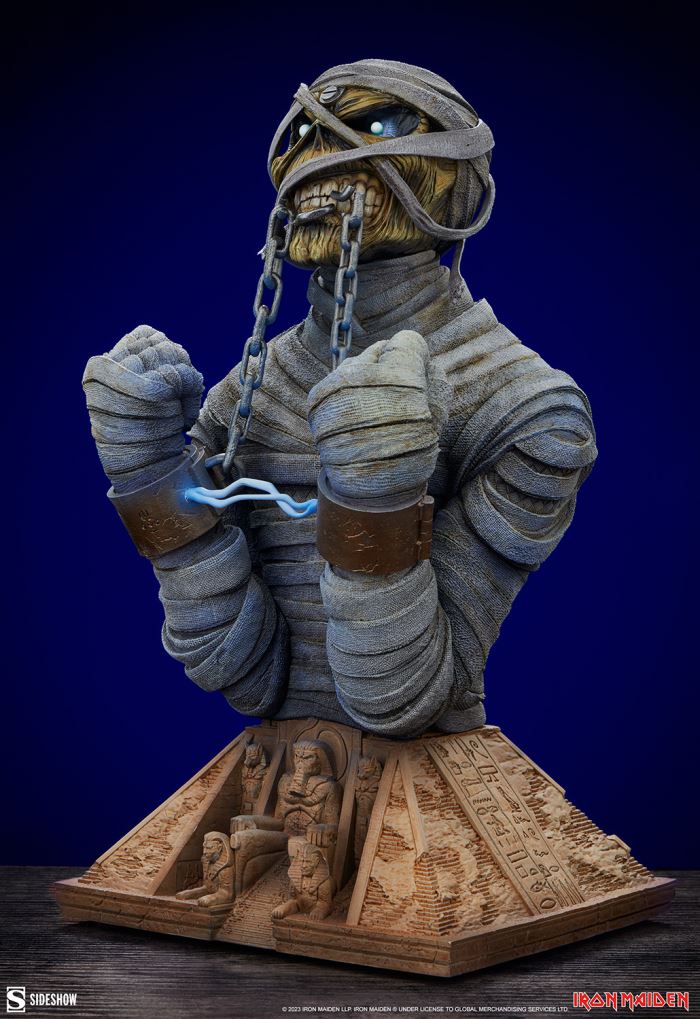 IRON MAIDEN: POWERSLAVE EDDIE
