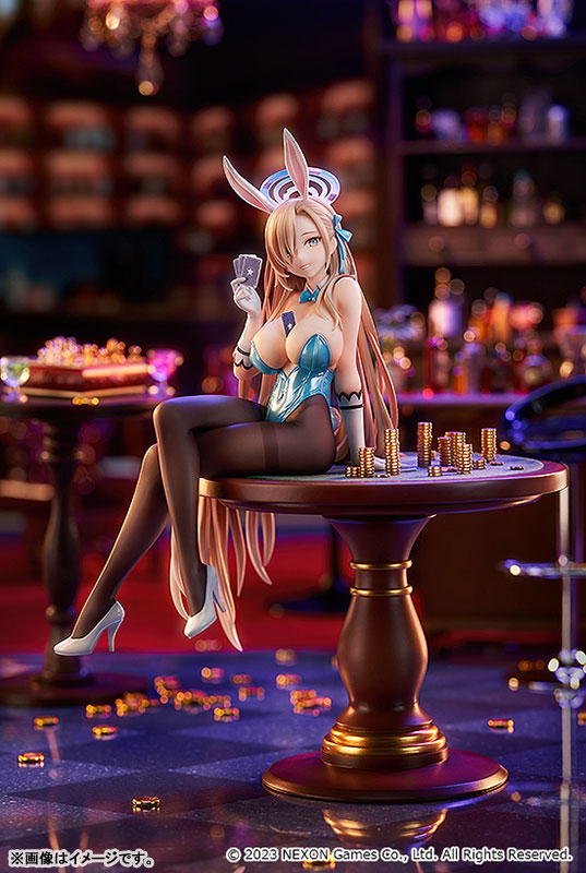 Blue Archive Asuna Ichinose (Bunny Girl) Game Playing Ver. 1/7