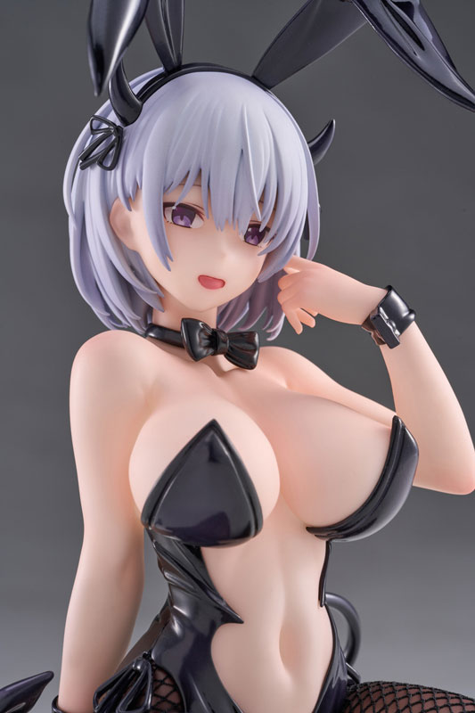 Bunny Girl Nono Illustrated by Yatsumi Suzuame 1/6