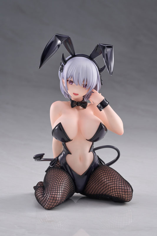 Bunny Girl Nono Illustrated by Yatsumi Suzuame 1/6