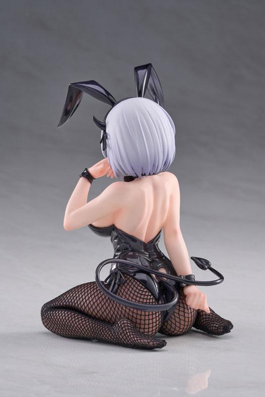Bunny Girl Nono Illustrated by Yatsumi Suzuame 1/6