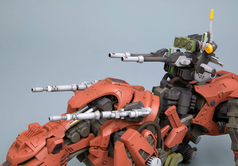 HMM ZOIDS EZ-016 Saber Tiger Marking Plus Ver. 1/72