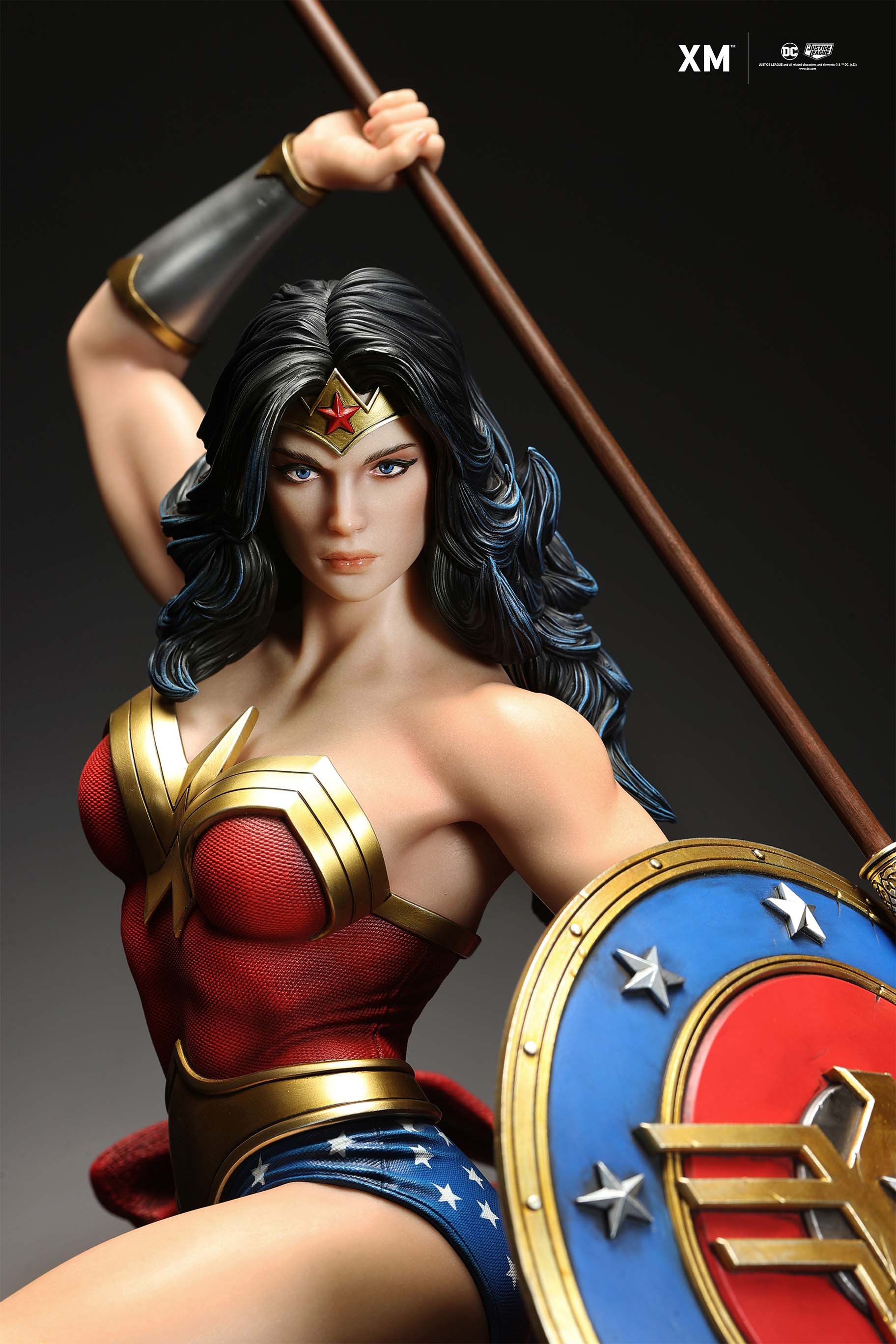 Wonder Woman - Classic 1/6 ~ 1/4