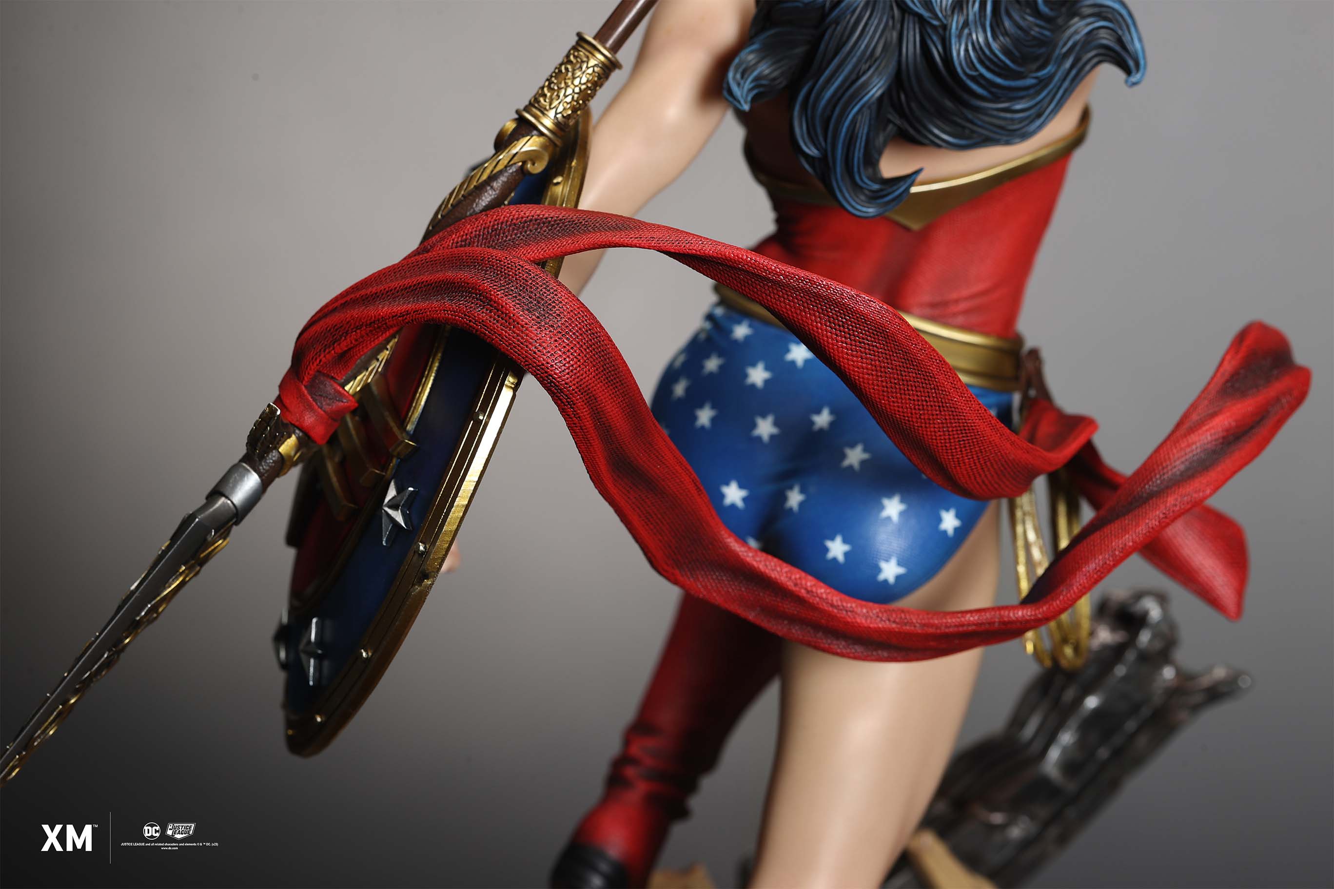 Wonder Woman - Classic 1/6 ~ 1/4