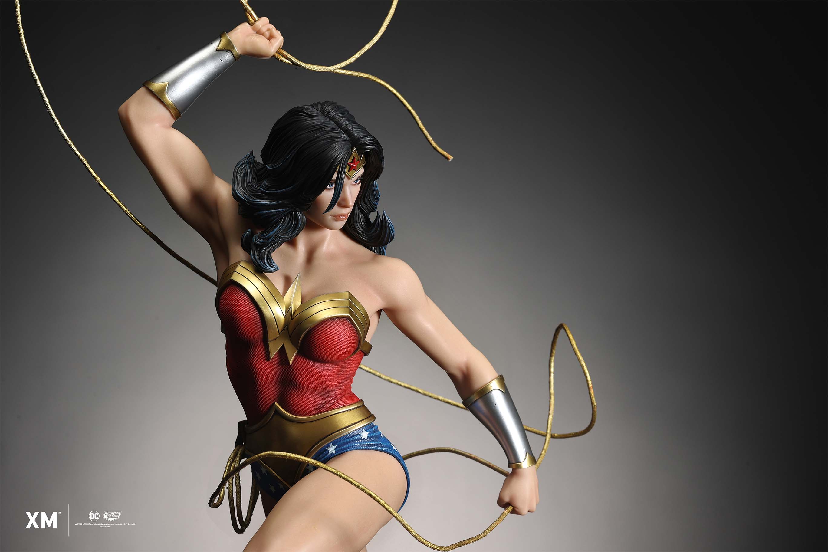 Wonder Woman - Classic 1/6 ~ 1/4