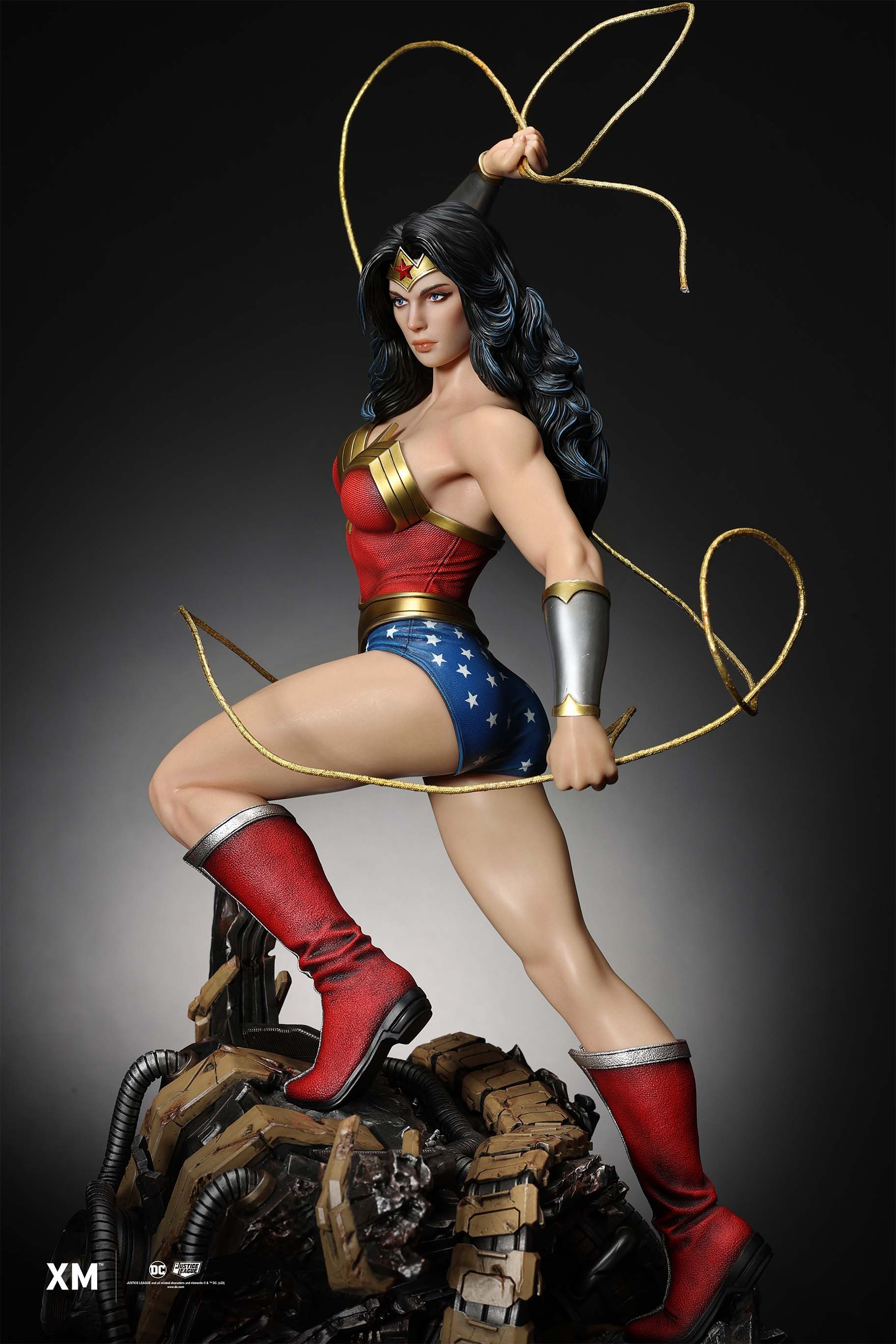 Wonder Woman - Classic 1/6 ~ 1/4