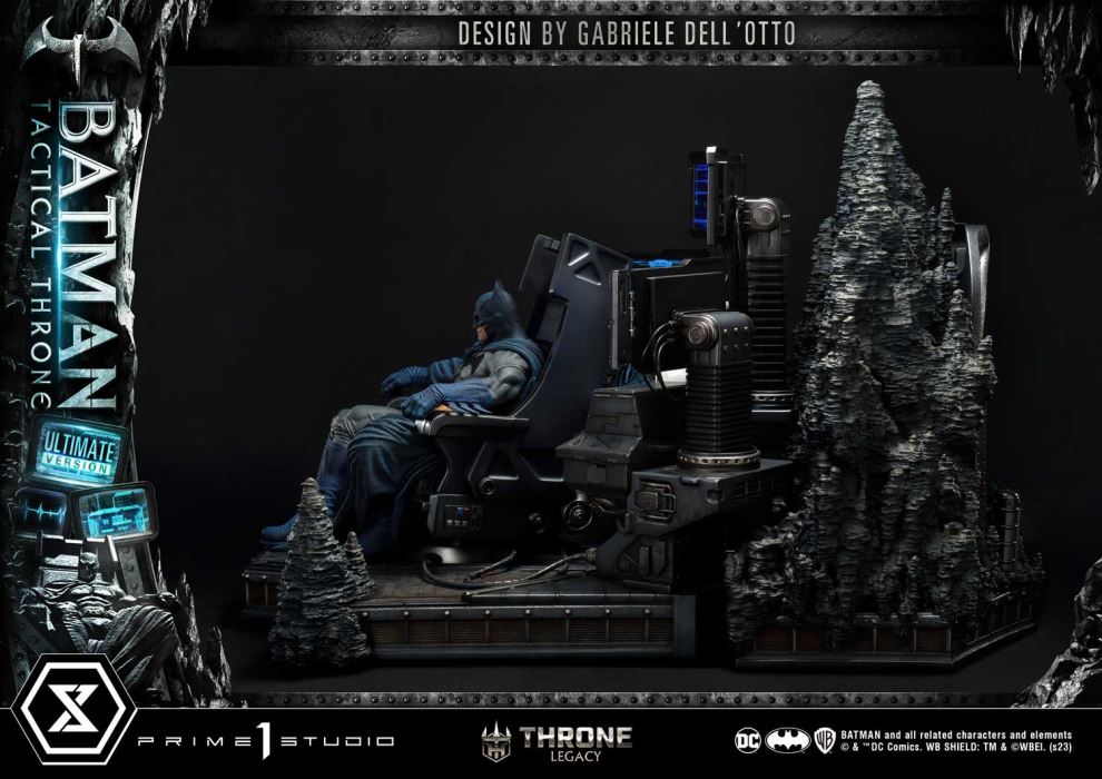 Batman Tactical Throne Ultimate Version