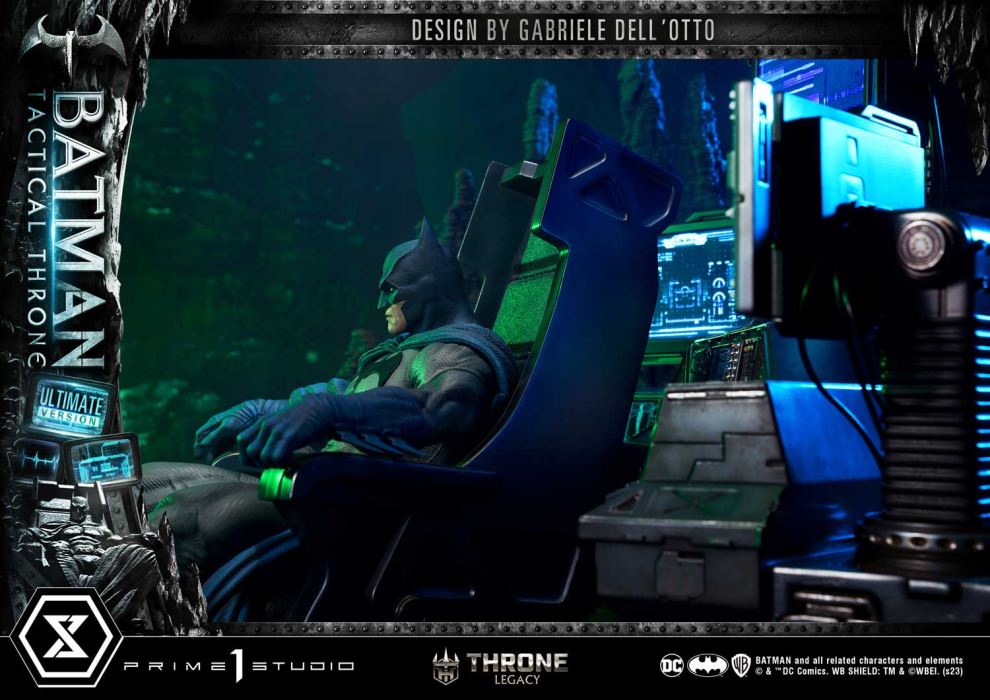Batman Tactical Throne Ultimate Version