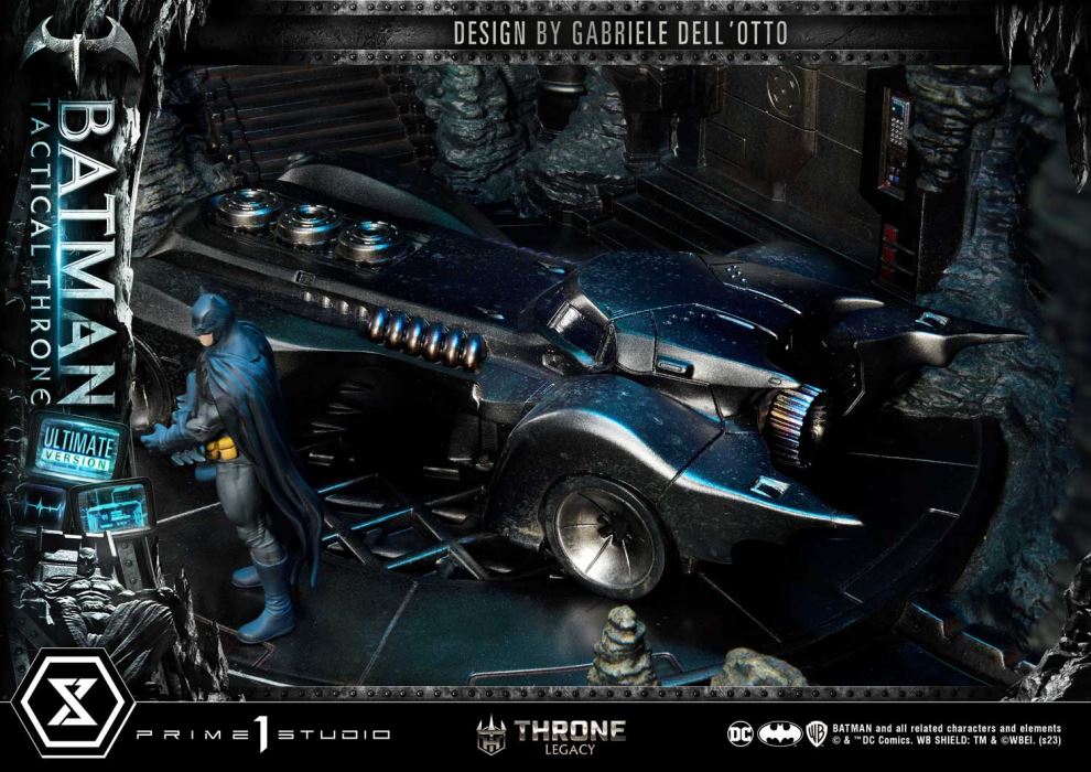 Batman Tactical Throne Ultimate Version