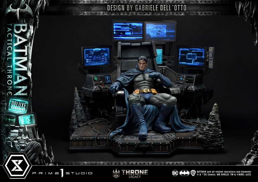 Batman Tactical Throne DX Version