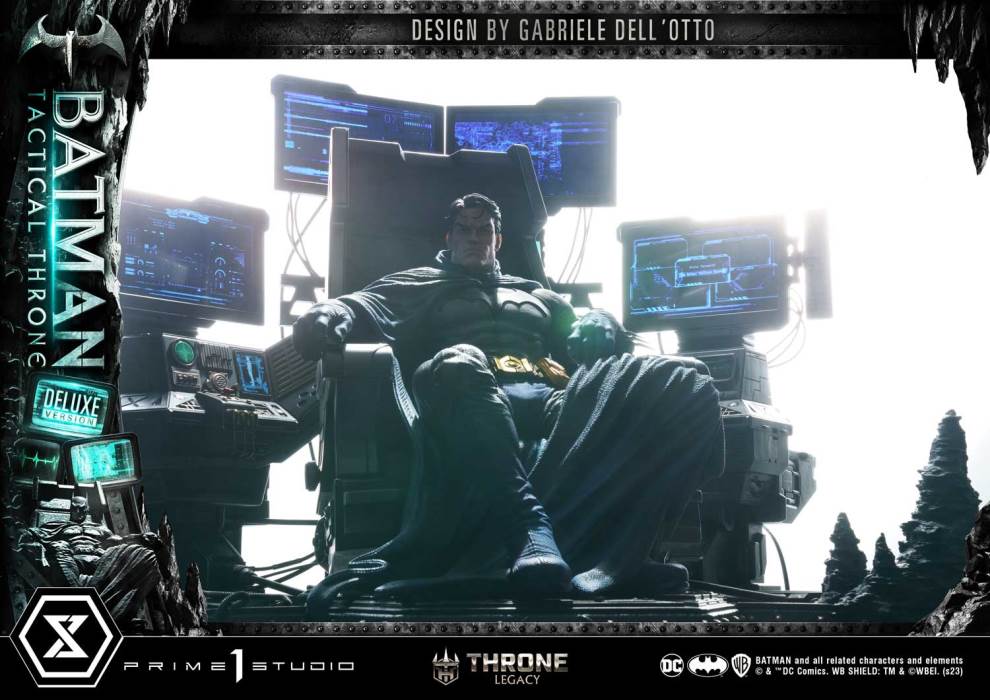 Batman Tactical Throne DX Version
