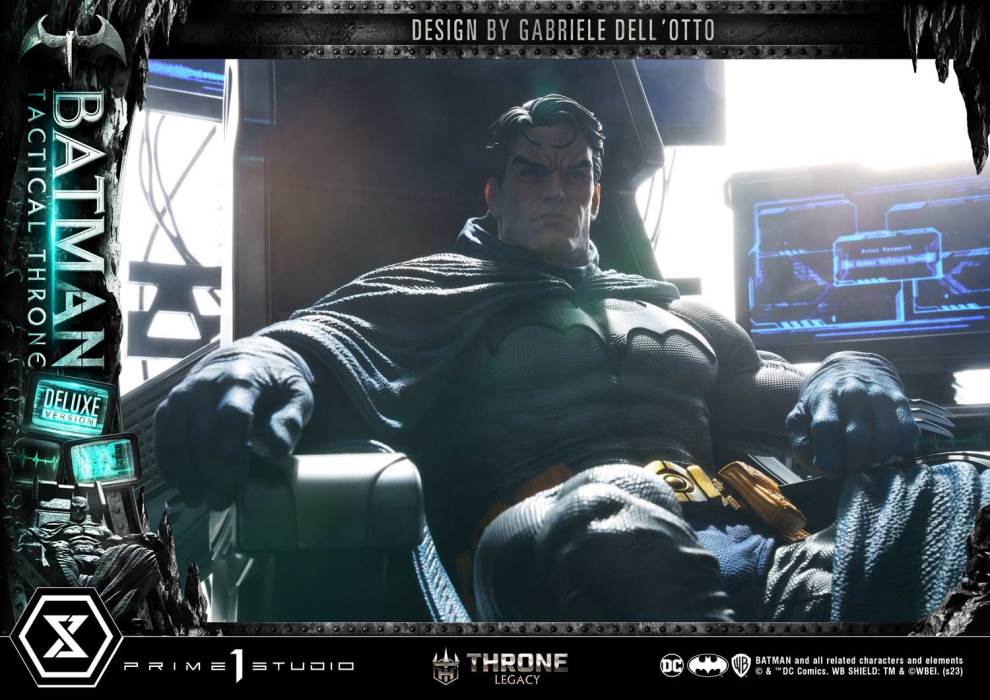 Batman Tactical Throne DX Version