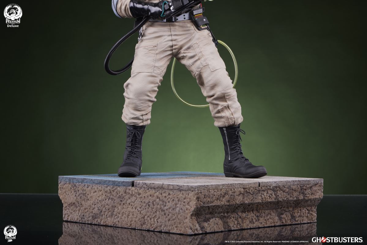 GHOSTBUSTERS: RAY (DELUXE VERSION)