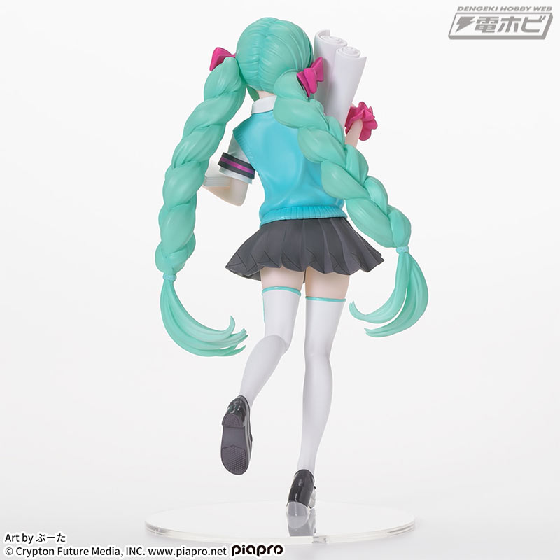 Luminasta Hatsune Miku 16th Anniversary Buta Ver