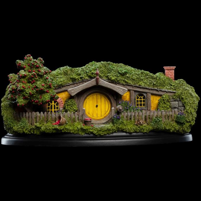 HOBBIT HOLE – HALLOWEEN EDITION