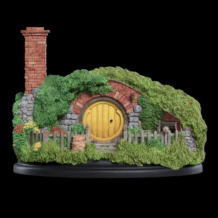 The Hobbit Hole - The Lord of the Rings