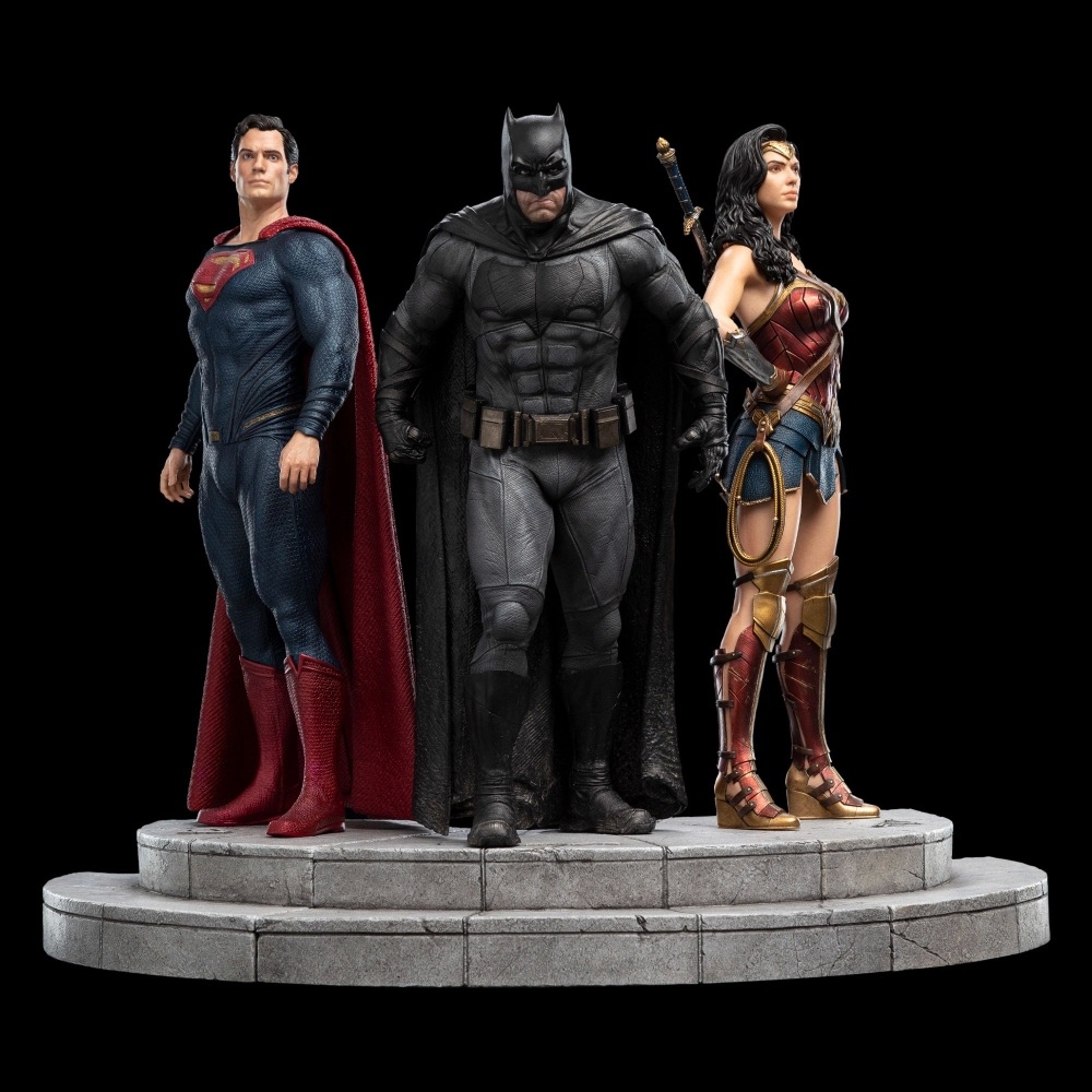 Justice League - Superman / Wonder Woman / Batman