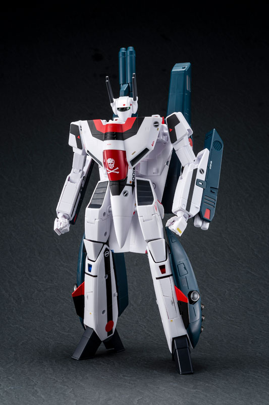 Macross: Do You Remember Love? 1/60 Kanzen Henkei VF-1S Strike Valkyrie (Hikaru Ichijyou Custom) movie ver