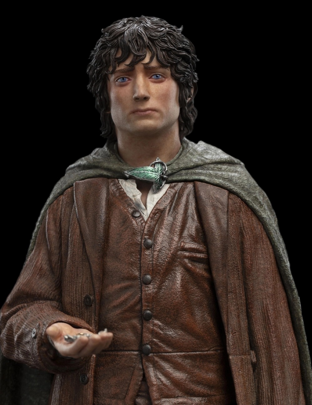 Frodo Baggins, Ringbearer Classic Series - The Lord of the Rings
