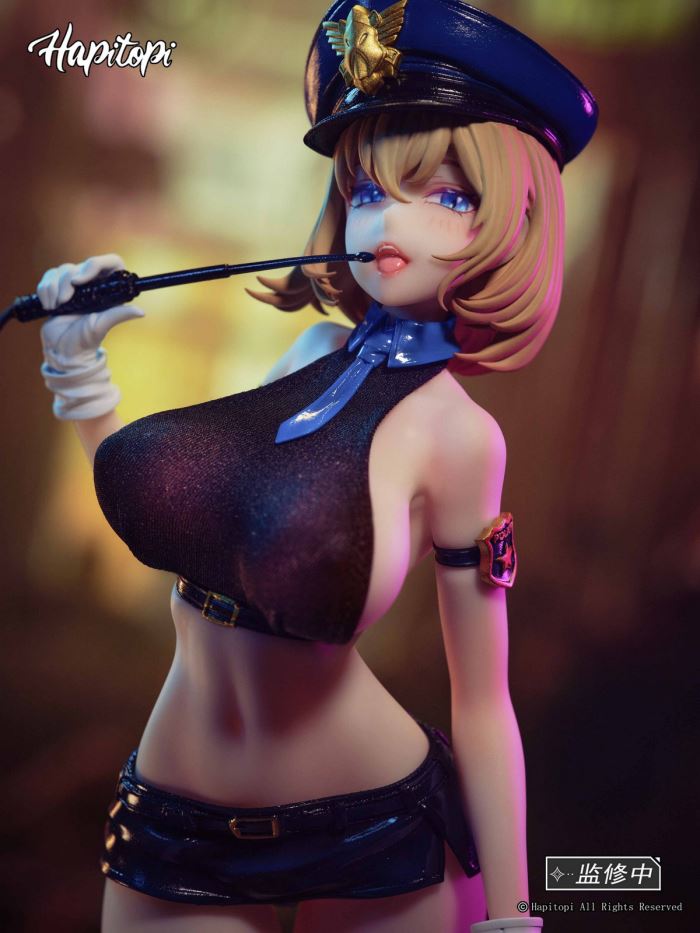 Real Clothes Vice City Female Police Officer Chasing Eye 1/6
