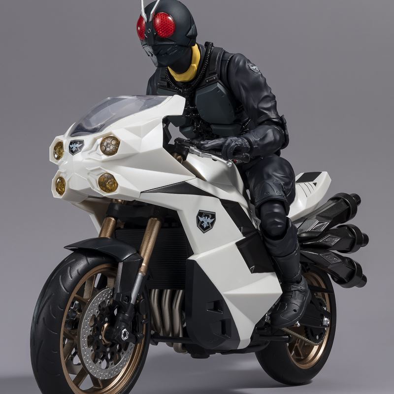 SHFiguarts Cyclone (Shin Kamen Rider) for boarding mass-generated phase mutant Grasshopper Org