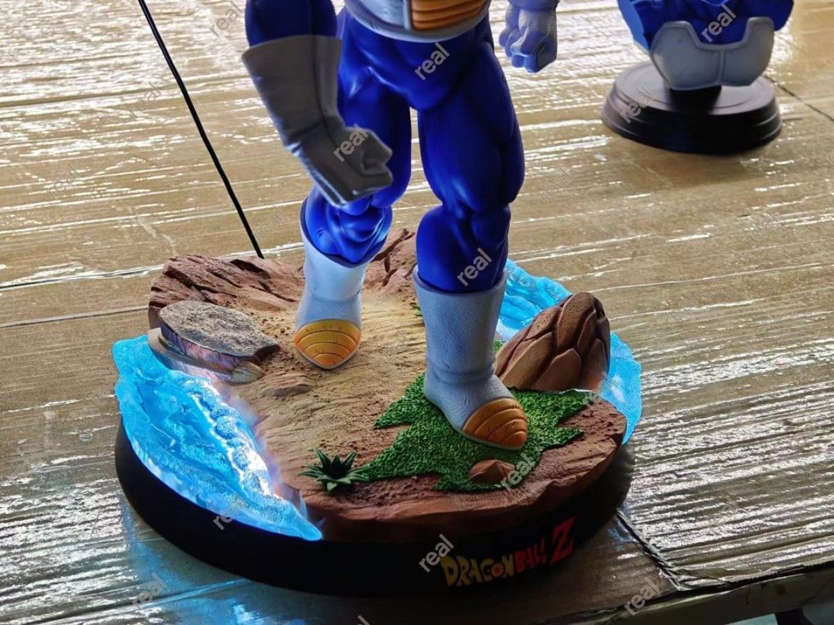 Super Vegeta - Dragon Ball