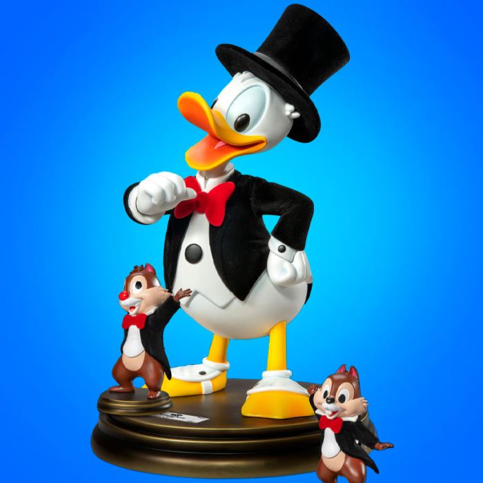 TUXEDO DONALD DUCK WITH CHIP ’N DALE