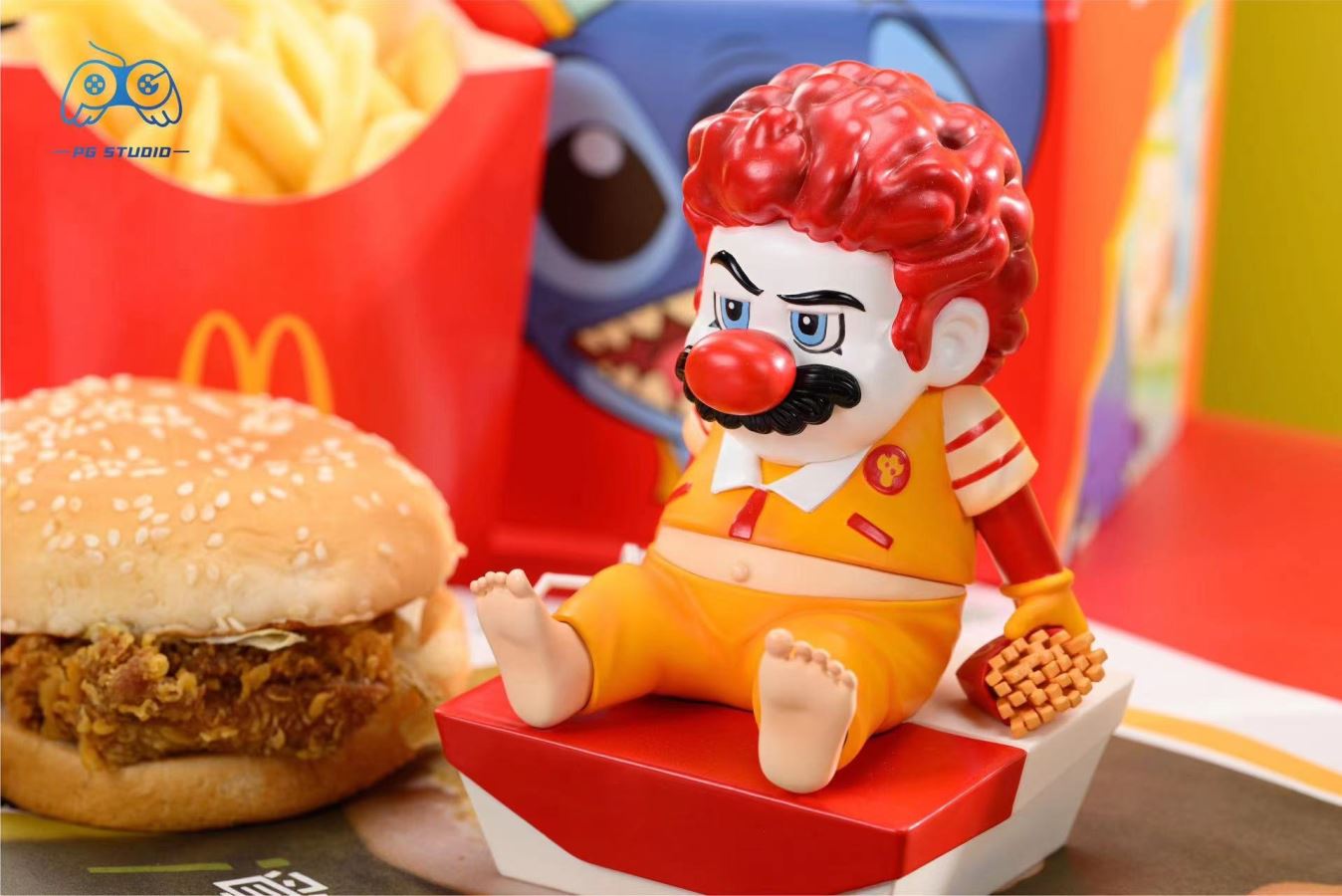 Ronald McDonald & Colonel Sanders Cosplay Mario - Super Mario