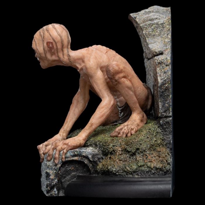 GOLLUM, GUIDE TO MORDOR