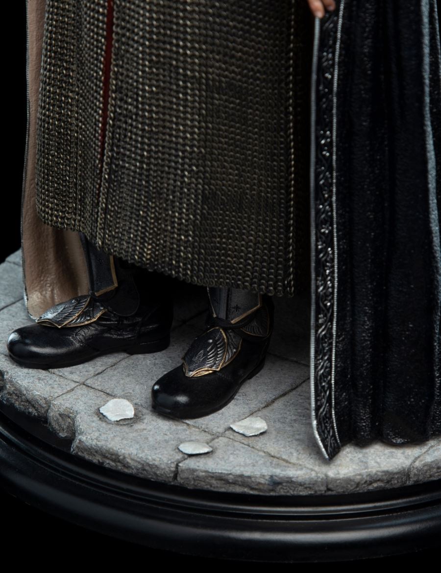 KING ARAGORN - Lord of the Rings