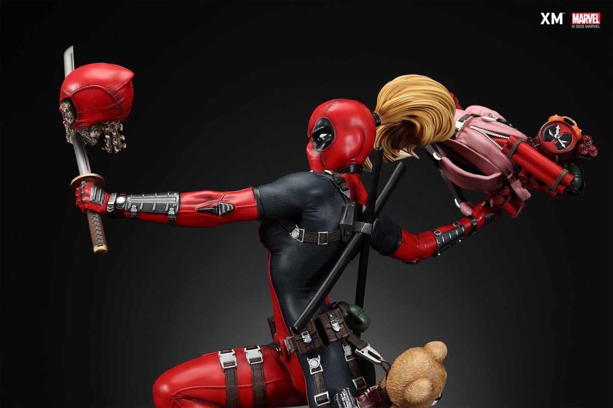Lady Deadpool 1/4