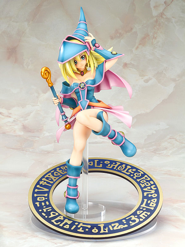Yu-Gi-Oh! Duel Monsters Dark Magician Girl 1/7