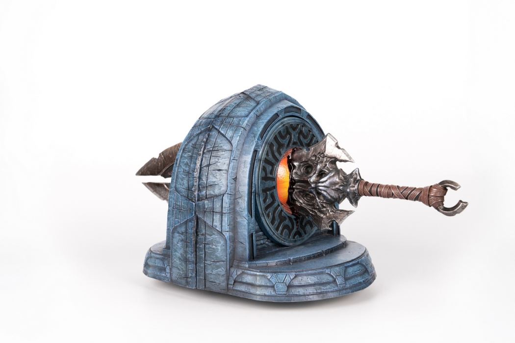 Darksiders Series- Chaoseater Bookends