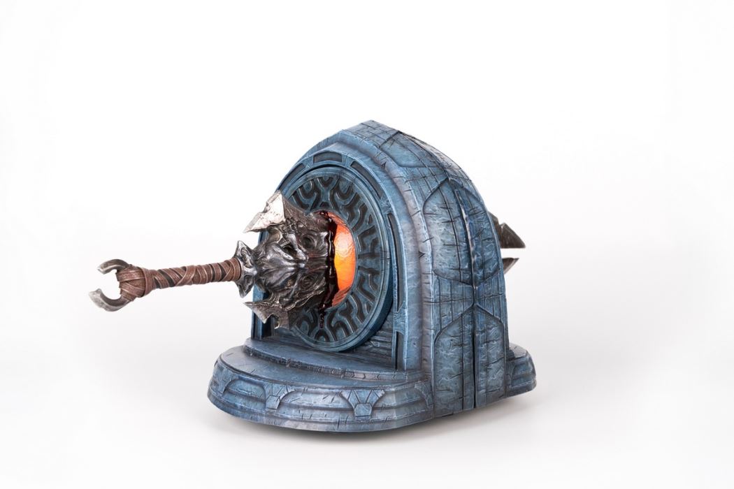 Darksiders Series- Chaoseater Bookends