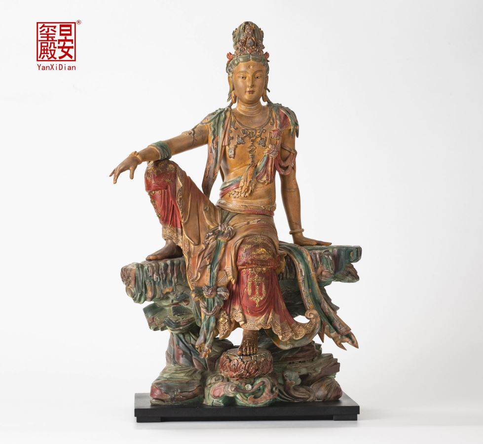 Water-moon Avalokiteshvara Statue