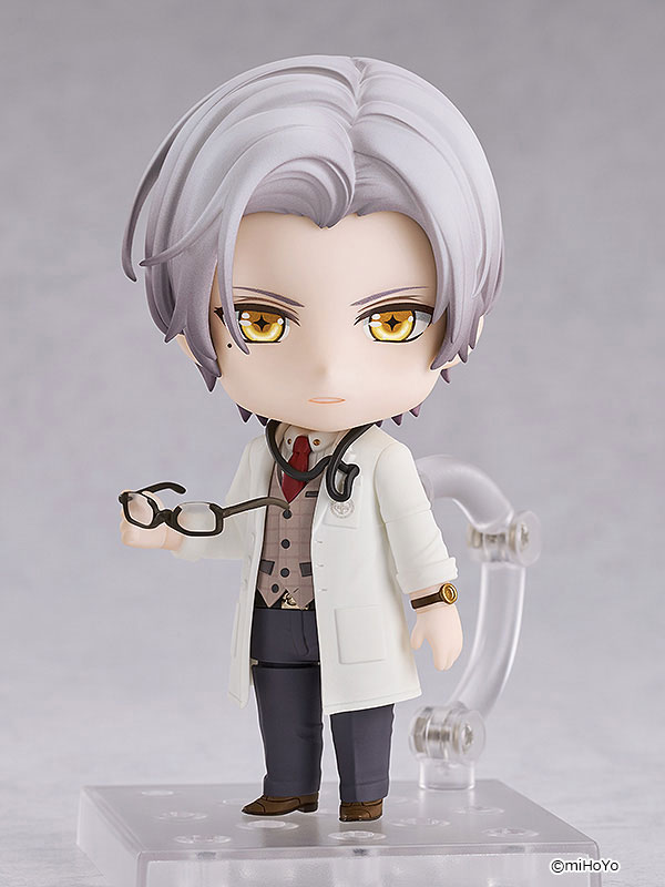 Nendoroid Tears of Themis Adjudicator