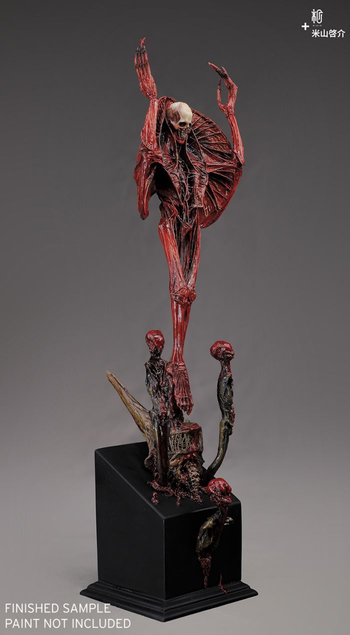 RED STATUE AND CANNON