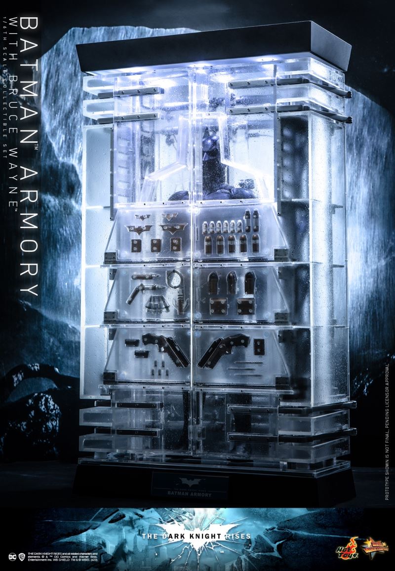 Batman: The Dark Knight Rises - Batman Armory & Bruce Wayne Set 1/6