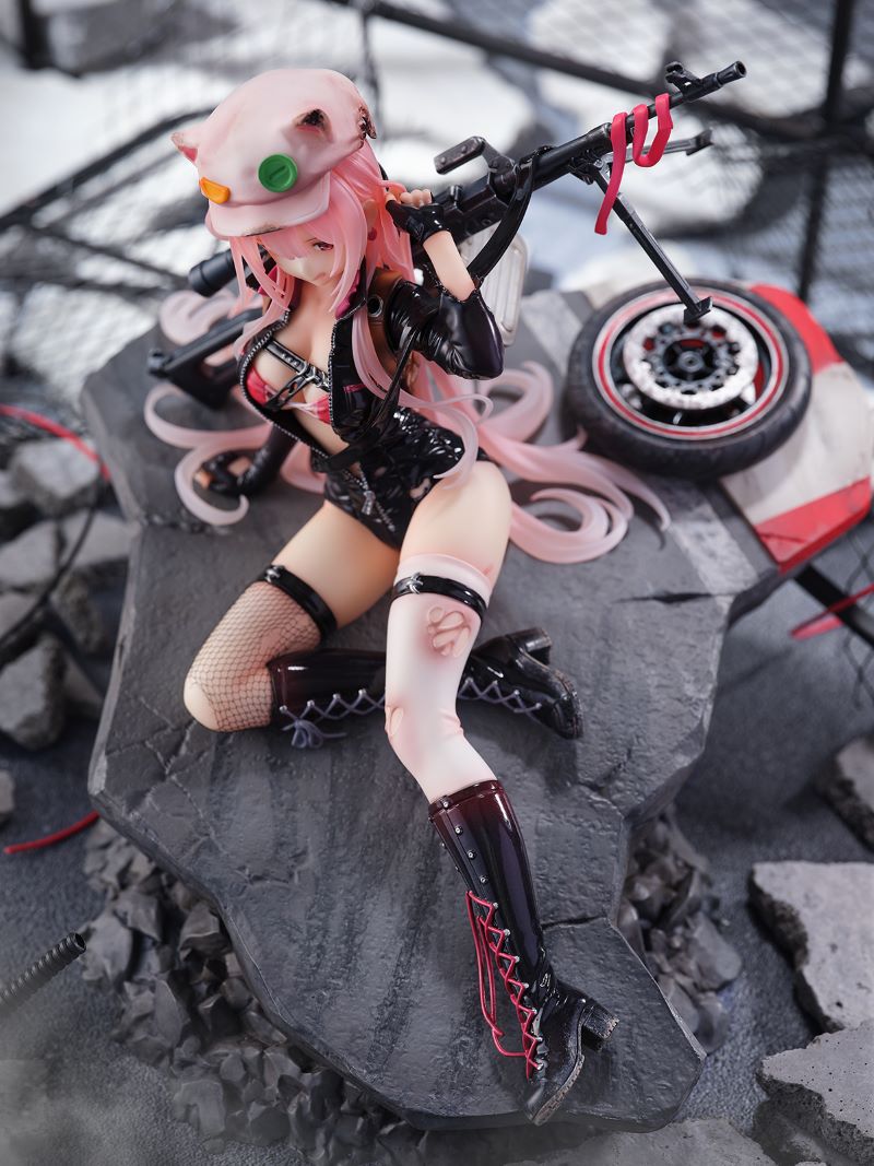 SHIBUYA SCRAMBLE FIGURE Girls' Frontline UKM-2000 Damage Ver 1/7